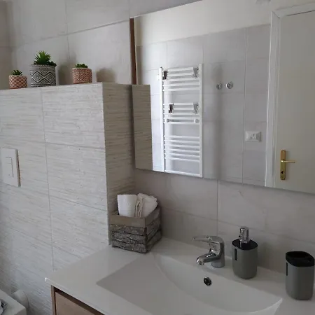 Apartamento Arché Verzegnis - Unità Abitativa Ammobiliata Ad Uso Turistico