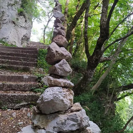 Apartamento Arché Verzegnis - Unità Abitativa Ammobiliata Ad Uso Turistico *